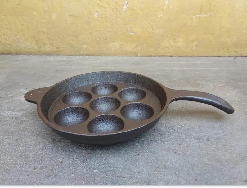 7 Pit Cast Iron Paniyaram Pan with Long Handle-SHC1014