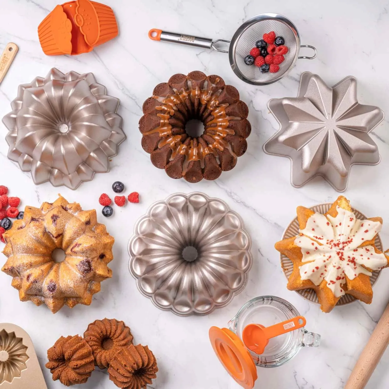 Baker's Secret for Fluted Cake Pan, Fluted Cake Pans, Perfect for Fluted Cakes, Die Cast Aluminum Cake Pans, 2 Layers Non-stick Coating, Novelty Cake Pan - The Cast Aluminum Collection (Petal)
