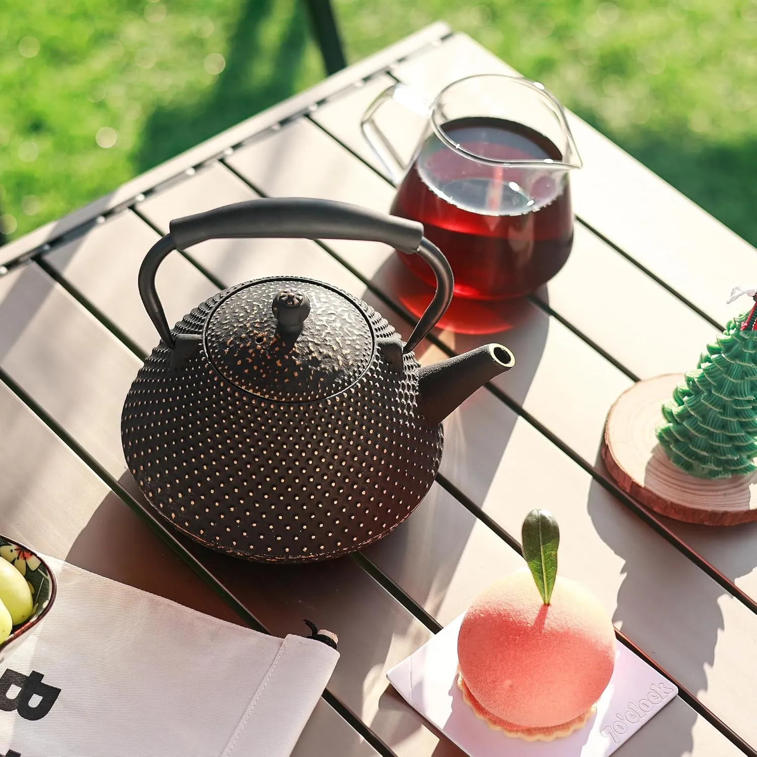 Cast Iron Teapot, 26oz Tea Kettle Stovetop Safe with Infuser for Tea & Coffee, Hand made Japanese Tea Pot Coated with Enameled Interior, Silicone Handle, 780ml Black
