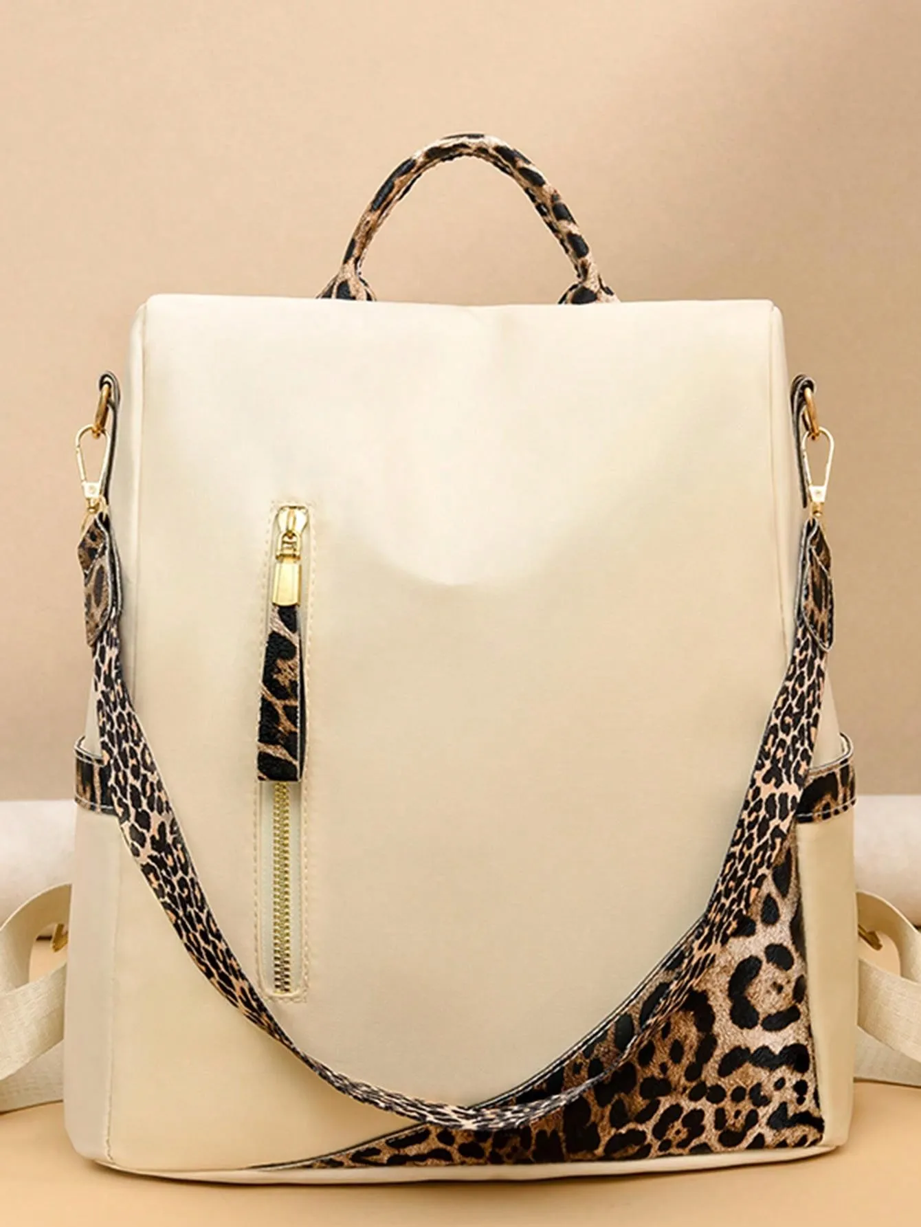 Chic & Secure: Two-Tone Anti-Theft Large Capacity Backpack for Stylish Students