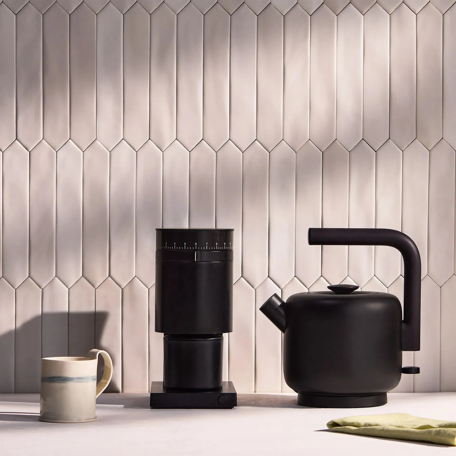 Fellow Clyde Electric Tea Kettle - Black