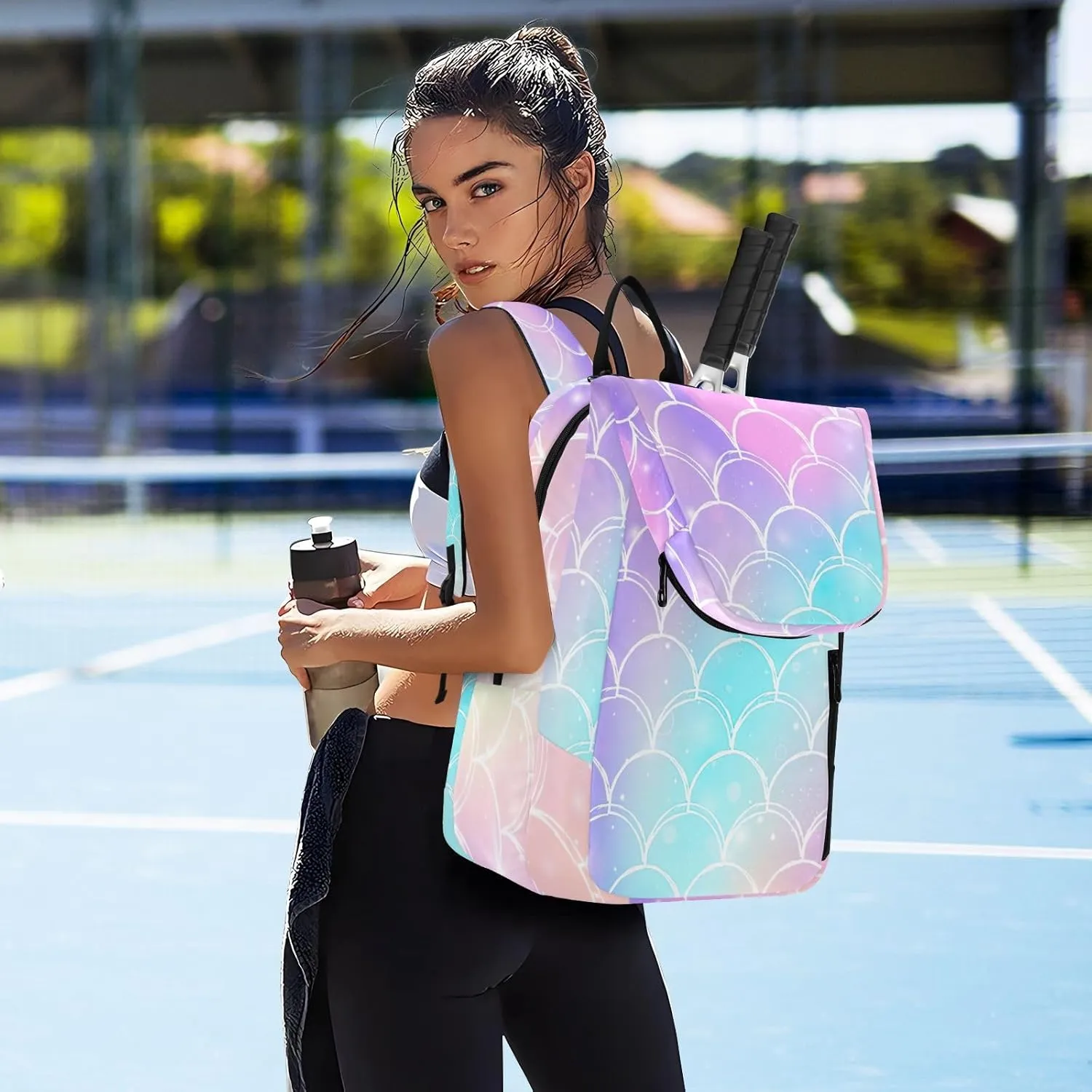 GAIGEO Abstract Waves Blue Sports Bag, Expandable Tennis Stuff, Sandwich Mesh Back, Breathable not Stuffy