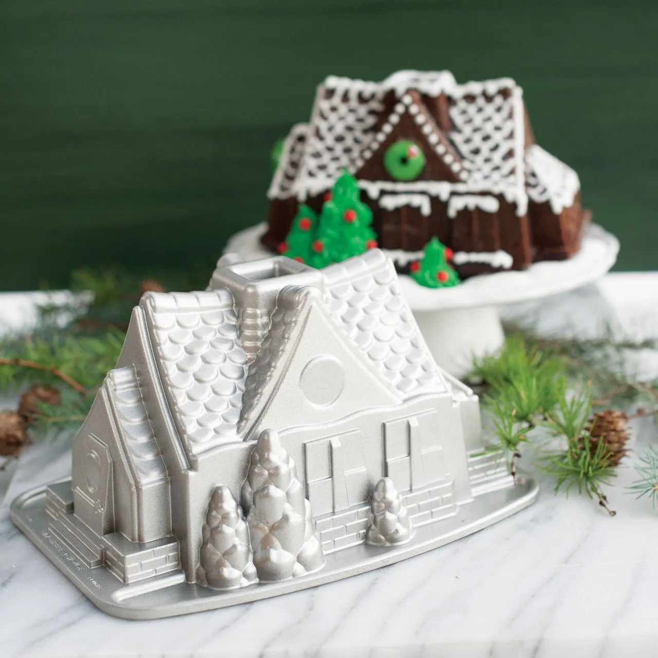 Gingerbread House Bundt Pan