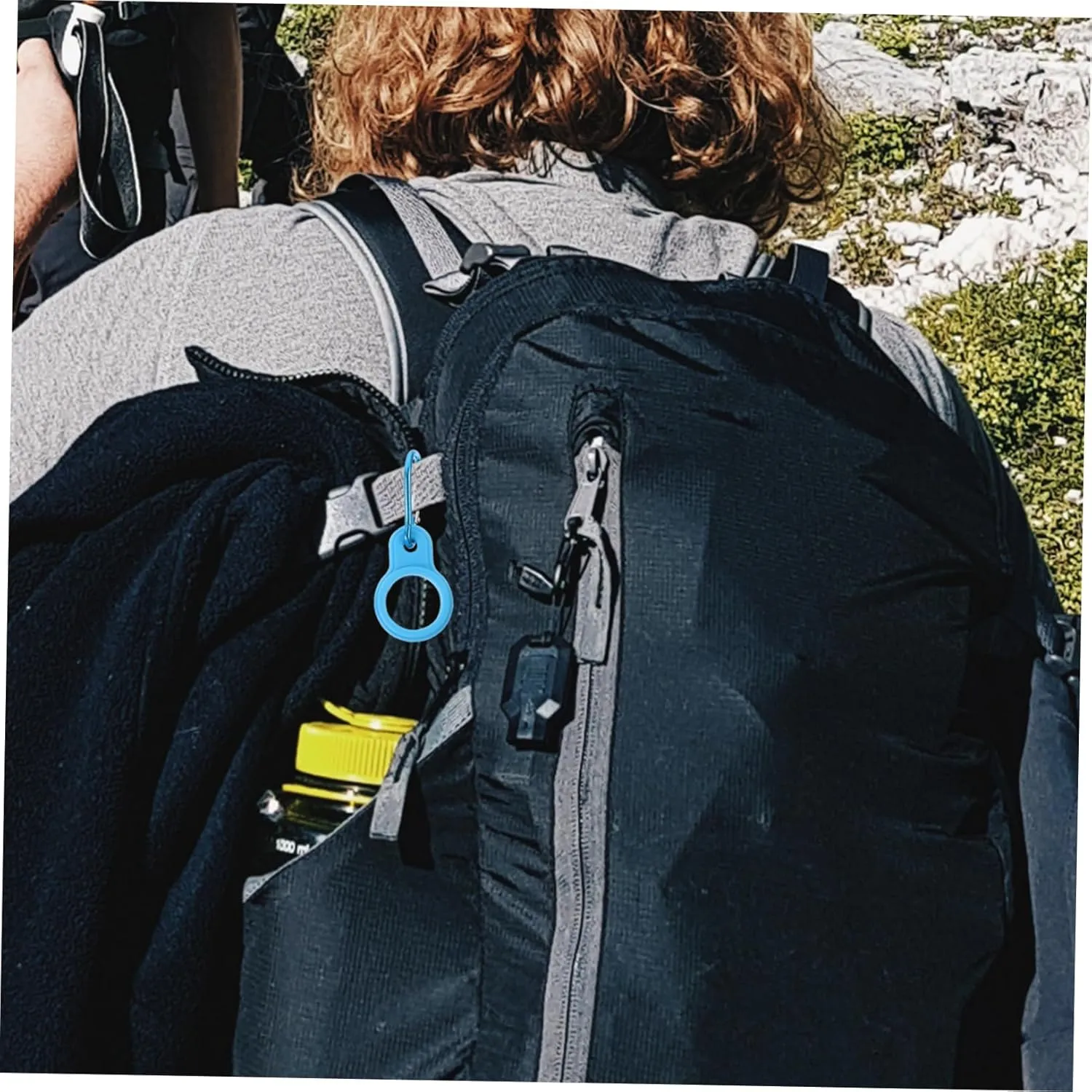 Kisangel 5sets Camping Hiking Water Bottle Holders Multi-Function Belt Buckle Nylon Keys Holder Outdoor Supply Convenient Bottle Buckle 6pcs*5