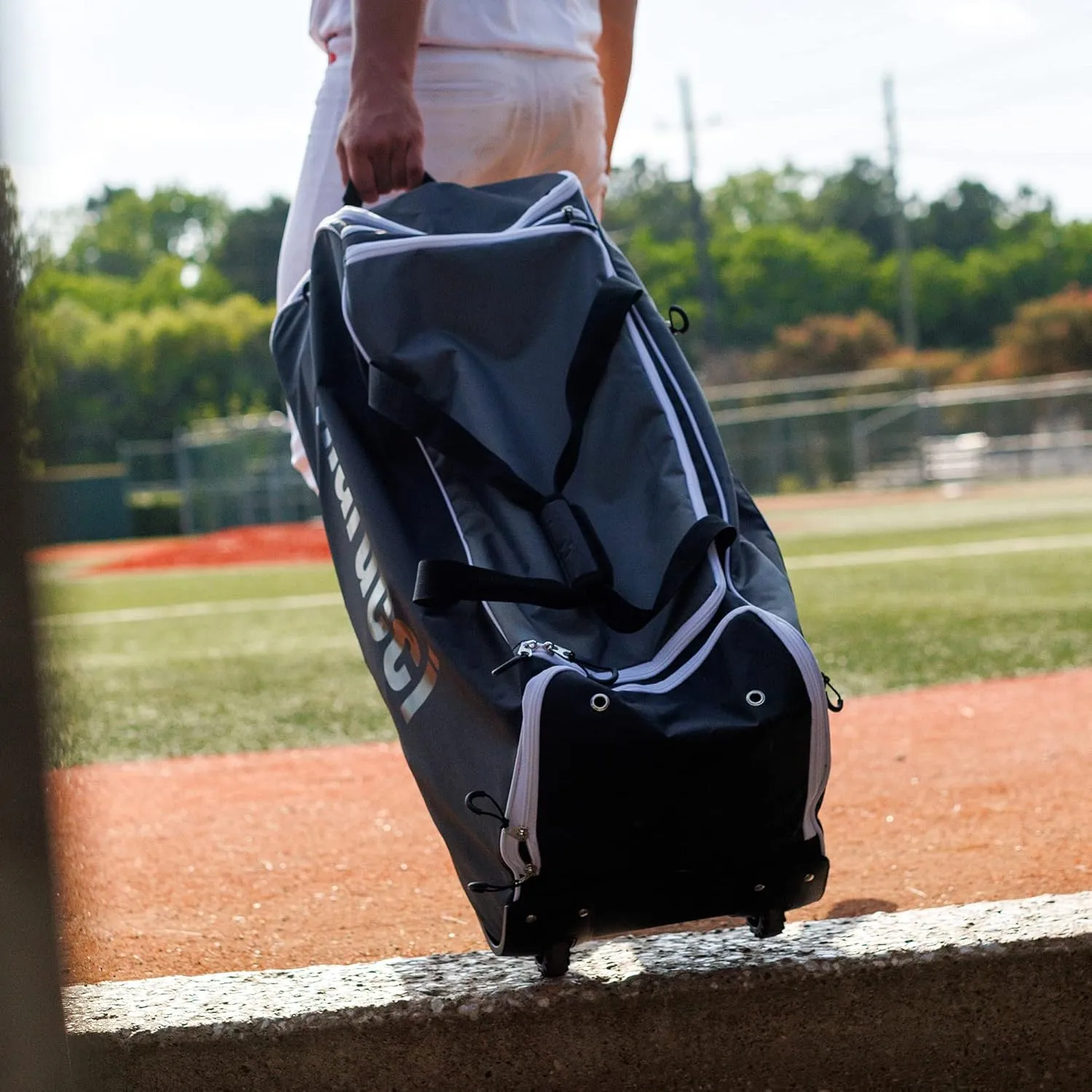 MARUCCI STOCKADE WHEELED BASEBALL BAG