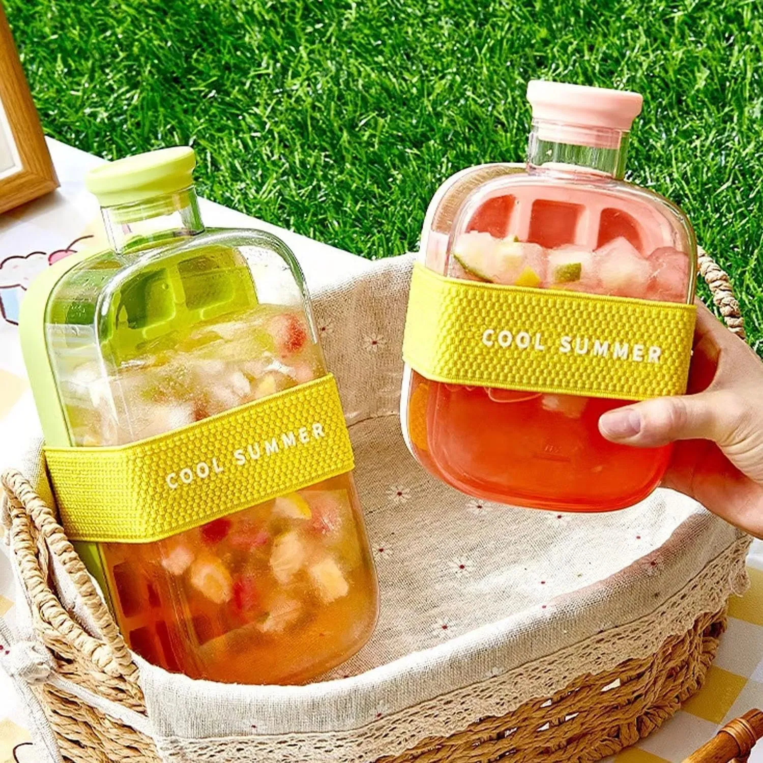 My Crush Cup Ice(17/28 oz), Cool Summer Ice Bottle Cup, 2 In 1 Touch-Free Silicone Kettle With Straw Portable, Easy Press to Release Vertical Ice Cube Tray (2*White, 17oz/500ml)