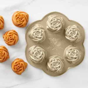 Nordic Ware | Rosebud Cakelet Pan