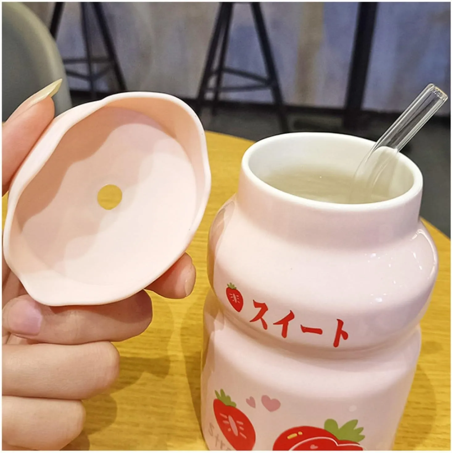 Portable Kettle Water Bottle Milk Juice Bottle with Straw Cute Cups with Lid and Straw Ceramic Mug with Silicone Lid Cute Water Bottle (Color : Green, Size : 500ml)