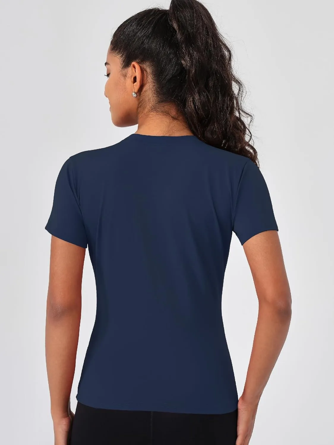 TAISIM Women's Dry Fit Workout Shirt Crew Neck Compression Top