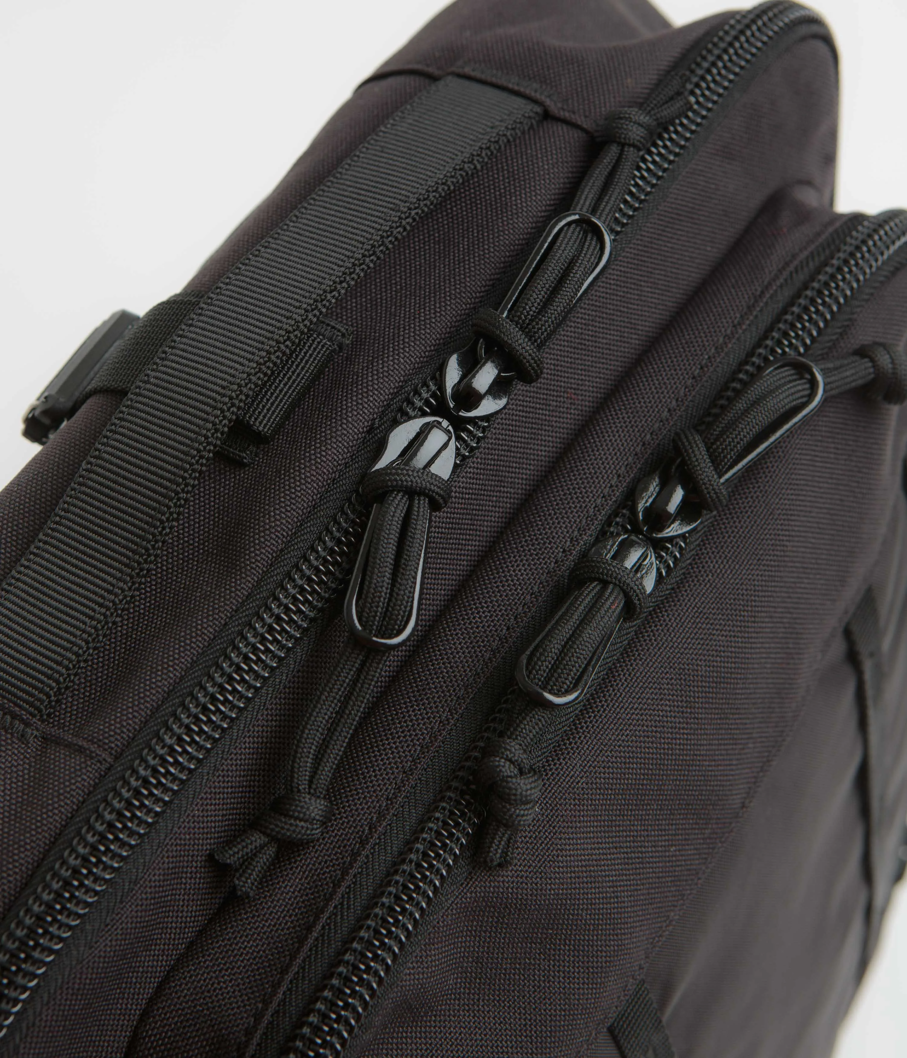 Topo Designs Global 30L Travel Bag - Black / Black