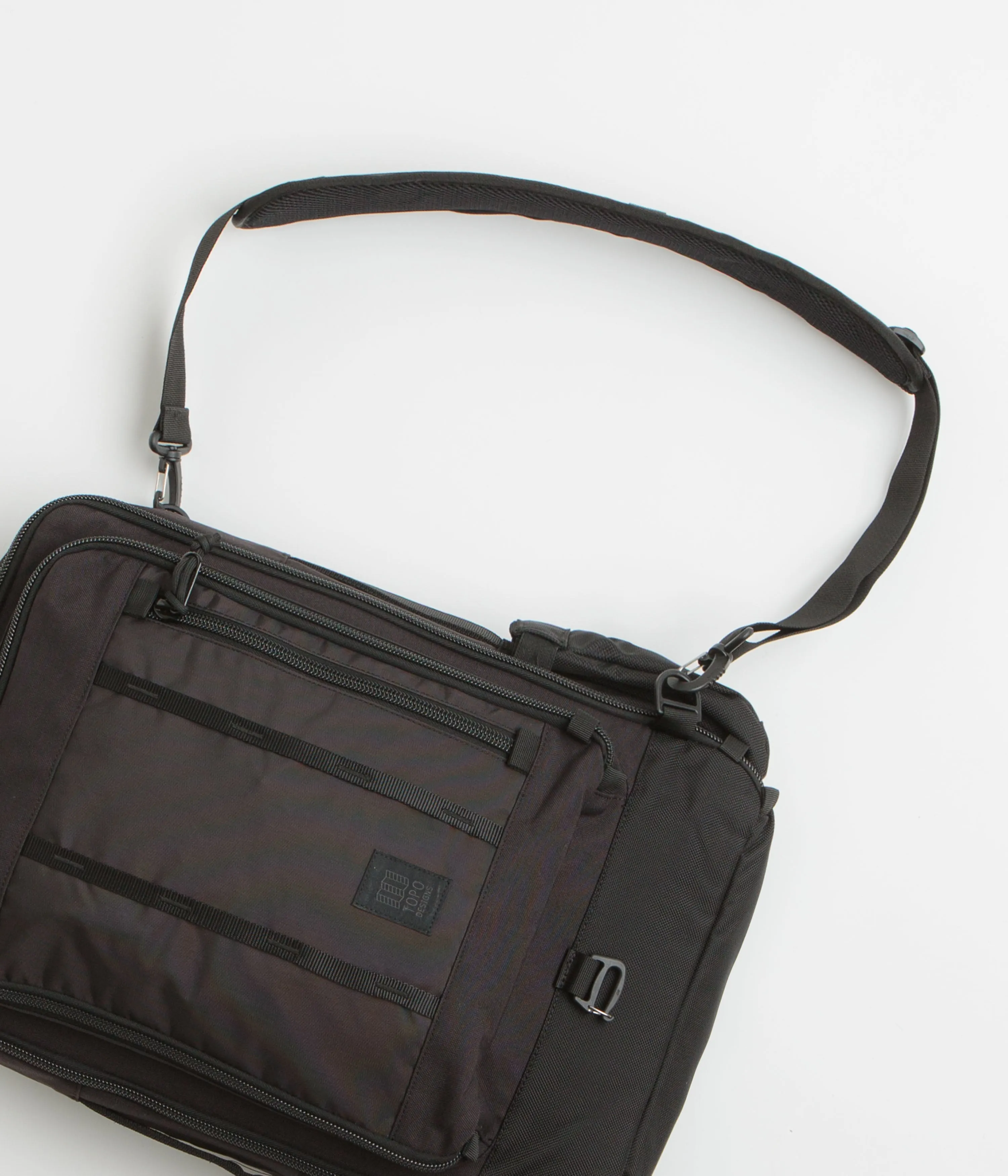 Topo Designs Global 30L Travel Bag - Black / Black