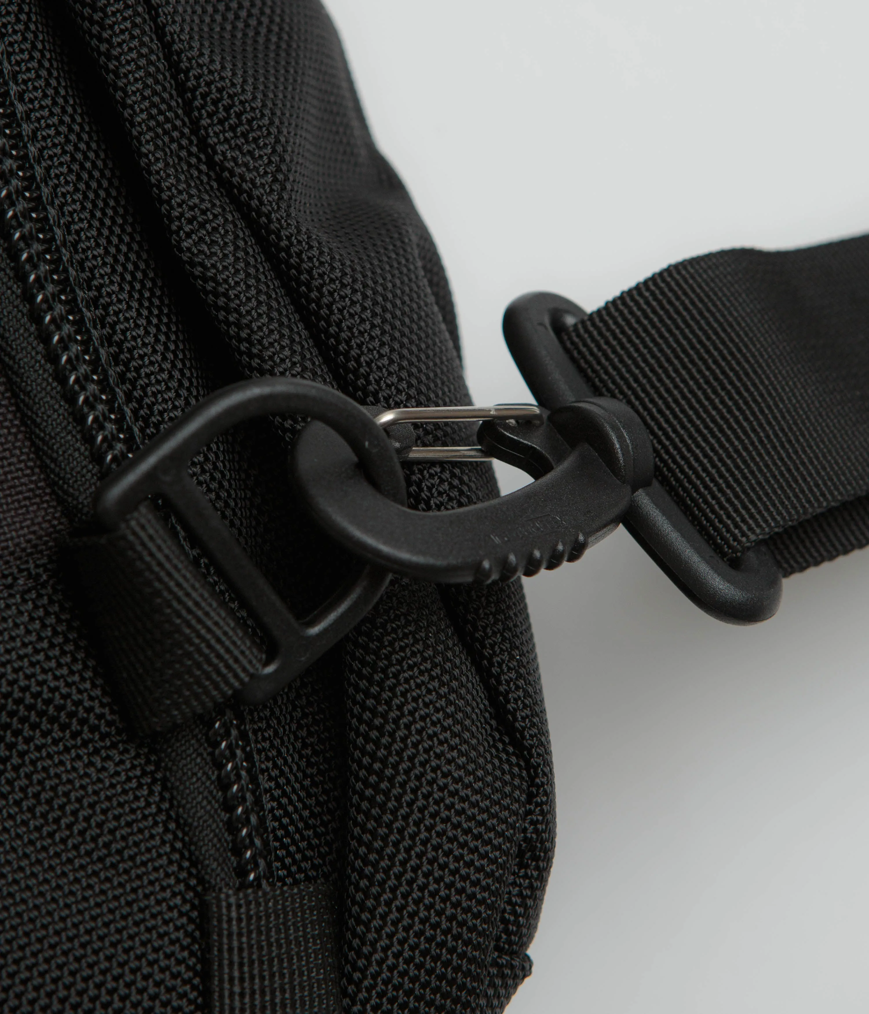 Topo Designs Global 30L Travel Bag - Black / Black