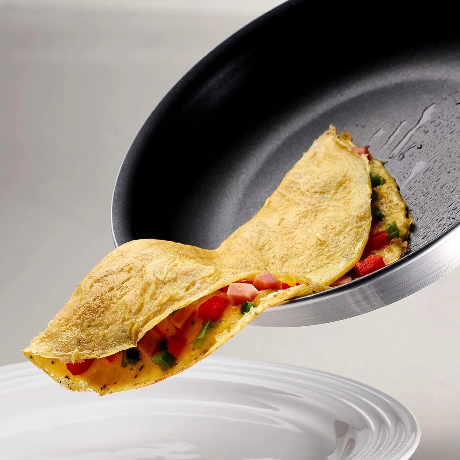 Tramontina Professional 14-Inch Non Stick Extra Large Frying Pan, Heavy-Gauge Aluminum Skillet with Reinforced Nonstick Coating, Red Handle, Dishwasher and Oven Safe