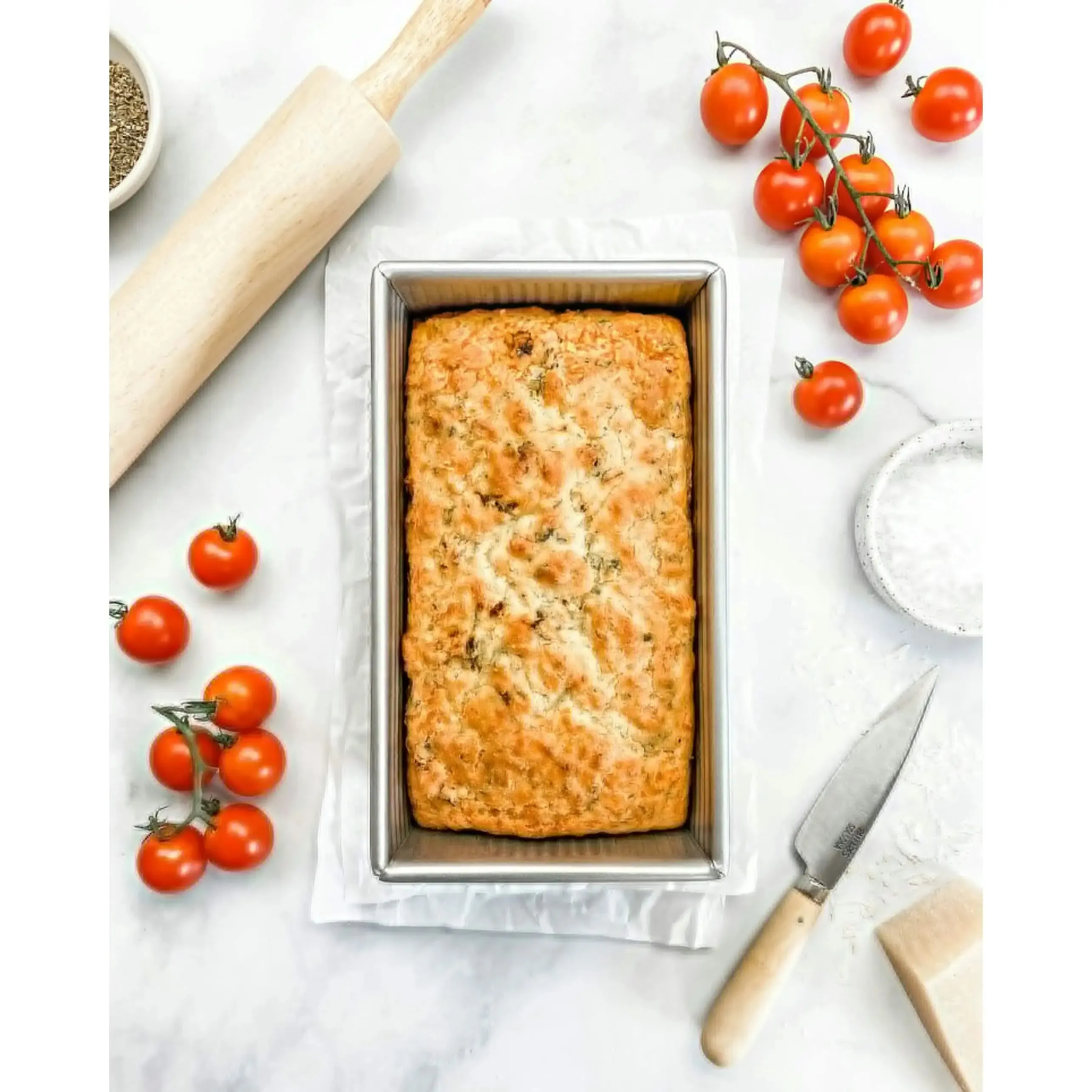 USA Pan Medium Loaf Pan, 1 1/4 lb. vol.