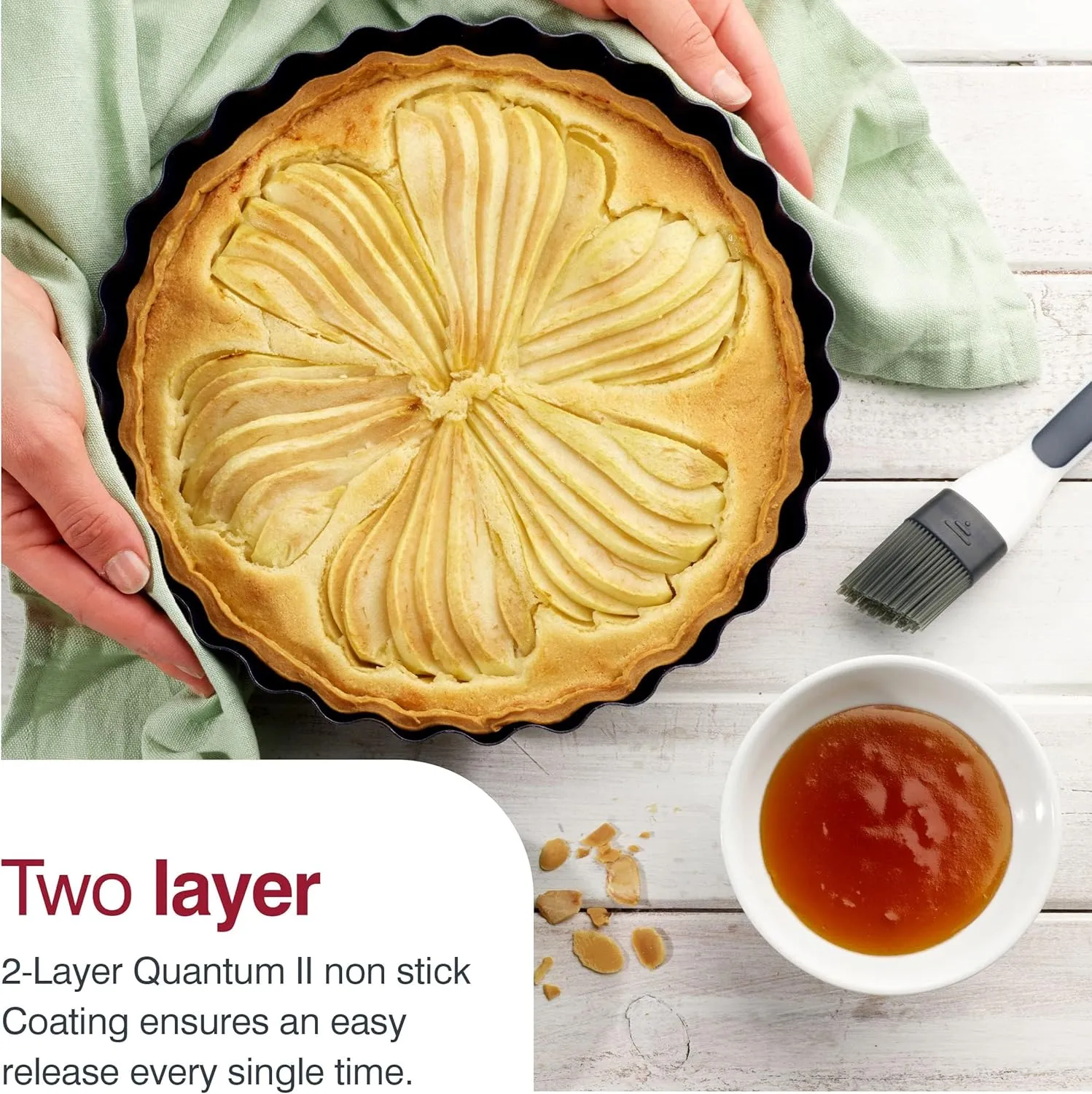 Zyliss E980197 Non-Stick Loose Base Tart Tin | 25cm/10in | Carbon Steel | Dark Blue | Cake Tin/Baking Tin/Bakeware/Cake Mould | Dishwasher Safe | 5 Year Guarantee